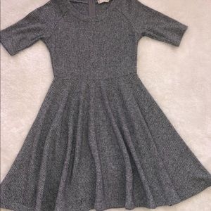 Grey dress